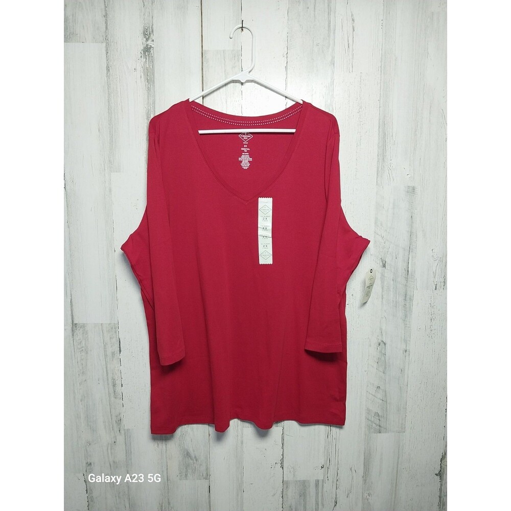 St. John's Bay Essential Tee 2X Red V Neck 3/4 Sleeve NWT